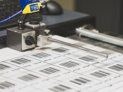 inotec Barcode RFID Label Service Labeldruck Qualitätskontrolle inotec Barcode RFID Label Service Labeldruck Qualitätskontrolle